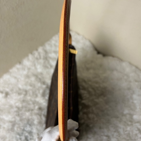 Louis Vuitton Monogram Looping MM - Picture 4 of 10